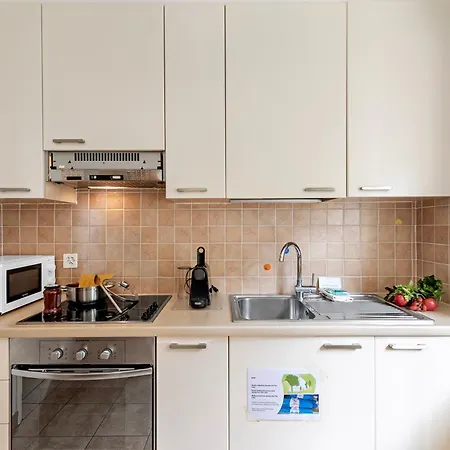 Apartman Garden On The 1 - Happy *